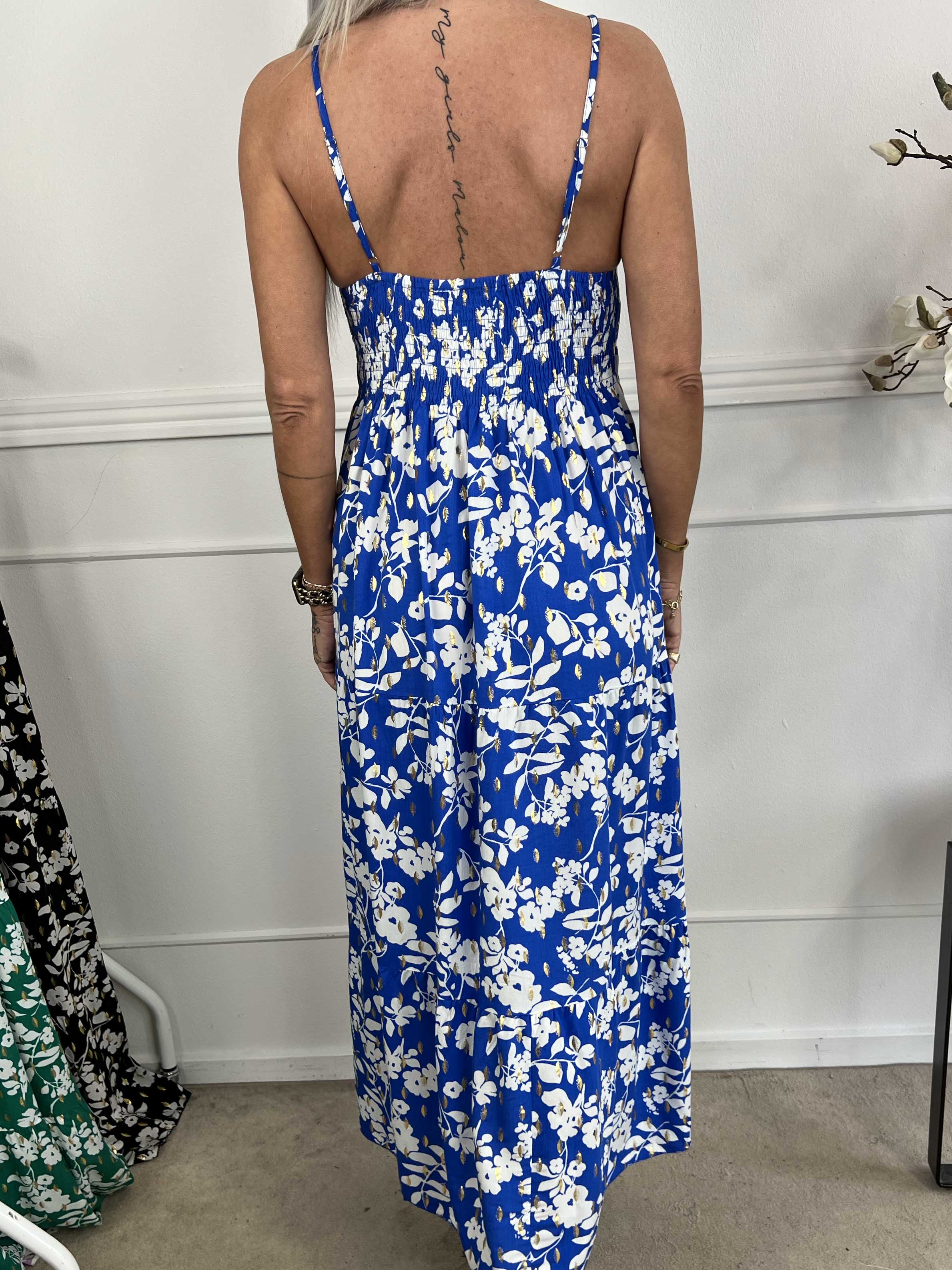 Lucie Flower - Viskose stropkjole i blomsterprint med v-udskæring